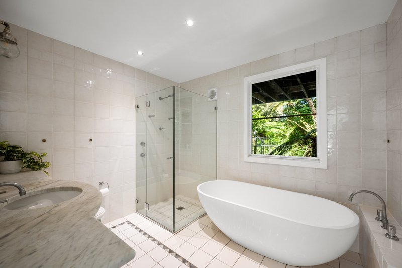 Photo - 86 The Bulwark , Castlecrag NSW 2068 - Image 7