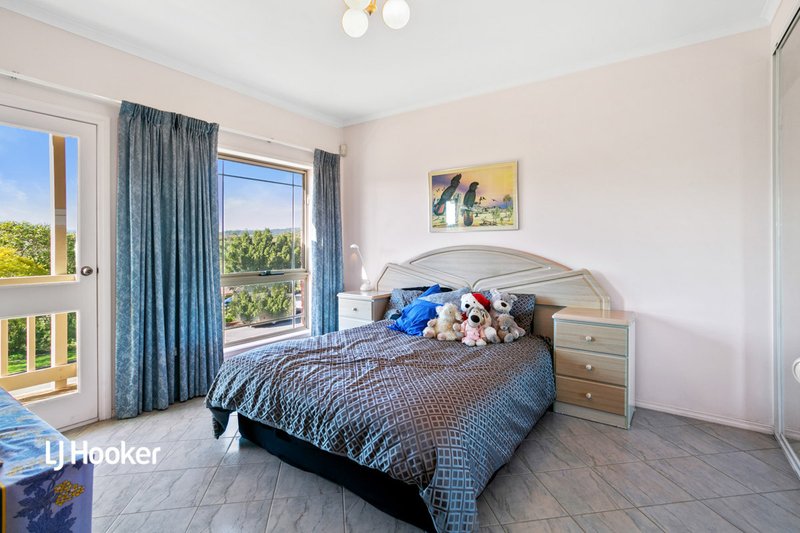 Photo - 86 Thornton Drive, Greenwith SA 5125 - Image 7