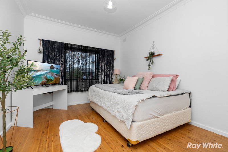 Photo - 86 Tichborne Crescent, Kooringal NSW 2650 - Image 8