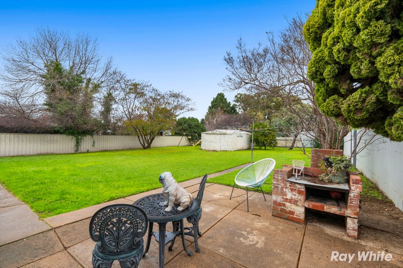 Photo - 86 Tichborne Crescent, Kooringal NSW 2650 - Image 11