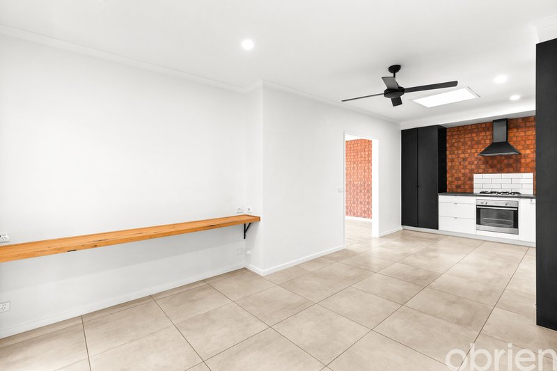 Photo - 86 Tower Road, Werribee VIC 3030 - Image 4