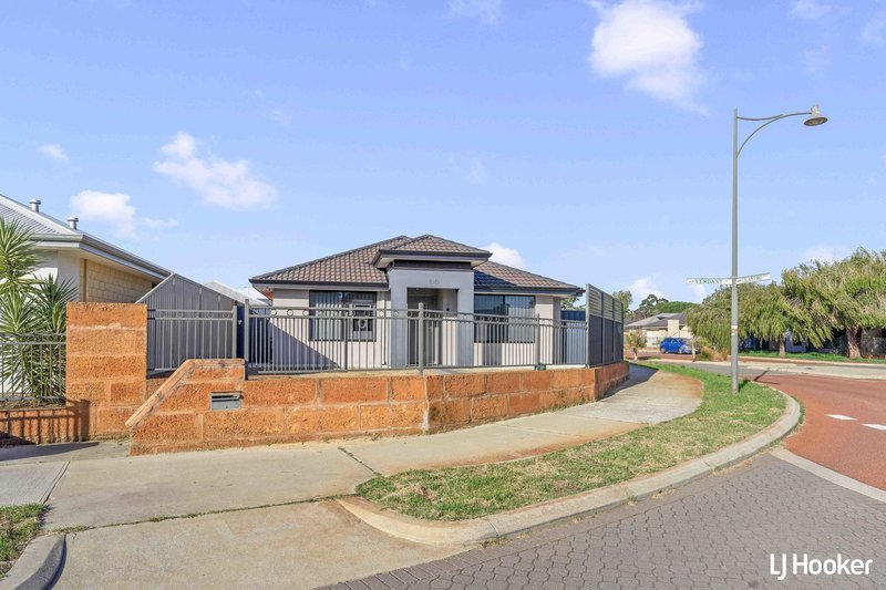 Photo - 86 Verdant Crescent, Seville Grove WA 6112 - Image 1