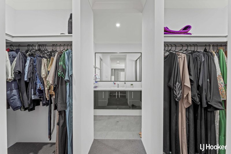 Photo - 86 Verdant Crescent, Seville Grove WA 6112 - Image 6