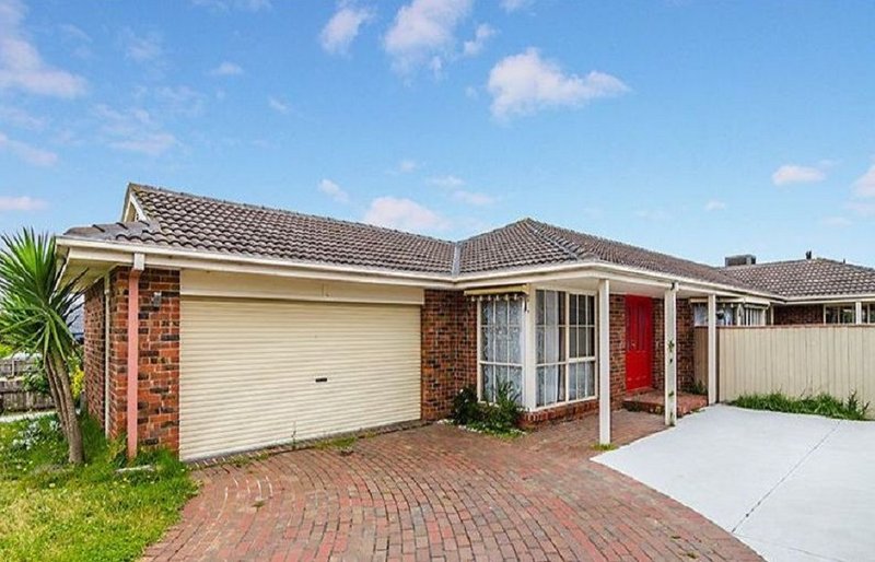 86 Waverley Park Drive, Cranbourne North VIC 3977