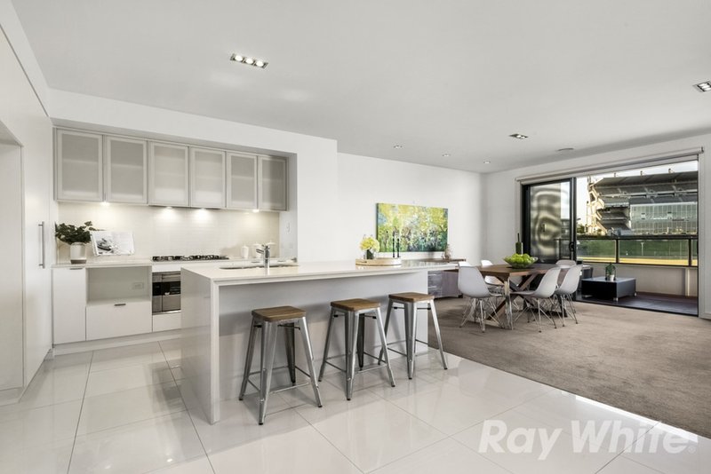 Photo - 86 Waverley Park Drive, Mulgrave VIC 3170 - Image 3