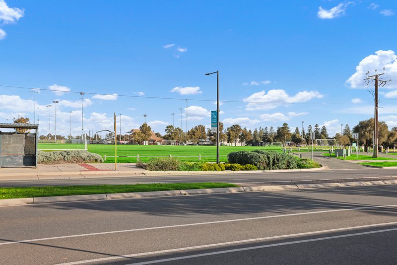 Photo - 86 West Beach Road, West Beach SA 5024 - Image 3