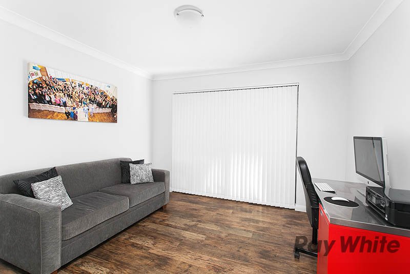Photo - 8/60 Bourke Street, North Wollongong NSW 2500 - Image 5