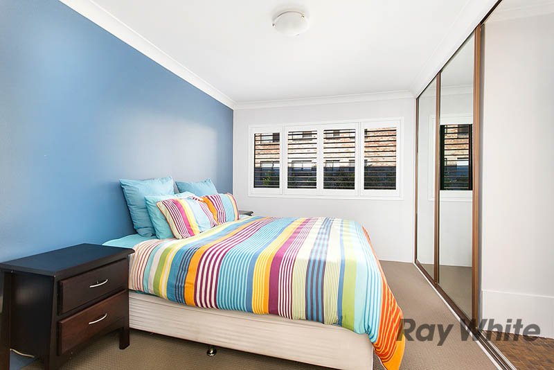 Photo - 8/60 Bourke Street, North Wollongong NSW 2500 - Image 6