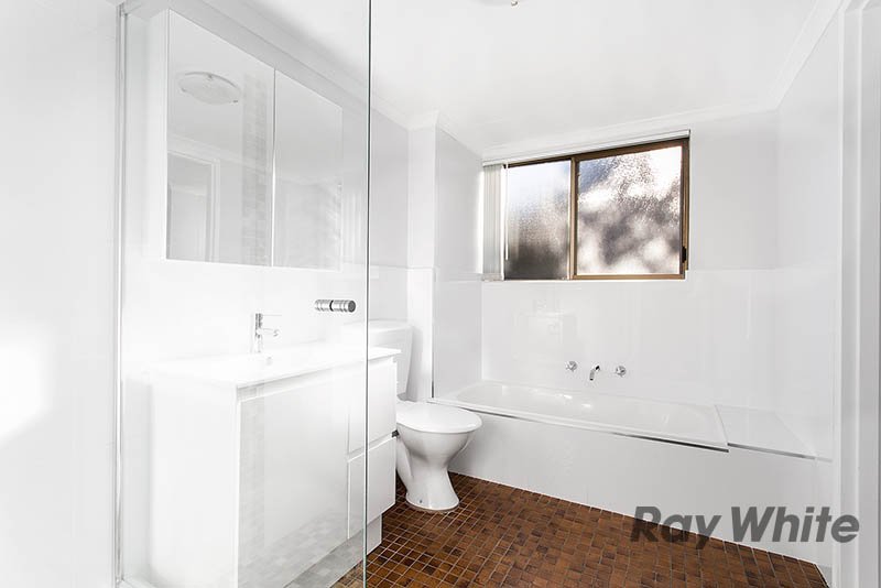 Photo - 8/60 Bourke Street, North Wollongong NSW 2500 - Image 9