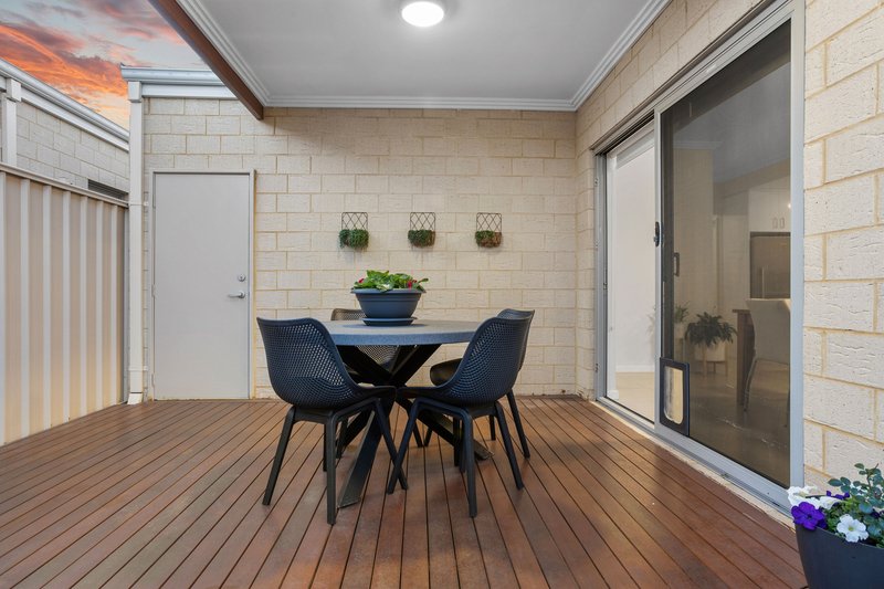 Photo - 8/614 Rockingham Road, Lake Coogee WA 6166 - Image 16