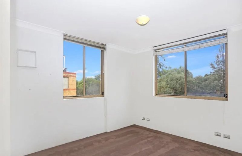 Photo - 86/18 Sorrell Street, Parramatta NSW 2150 - Image 5