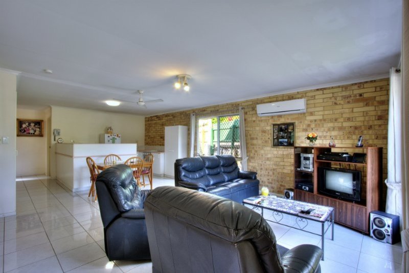 Photo - 8/62-66 Springwood Road, Rochedale South QLD 4123 - Image 3