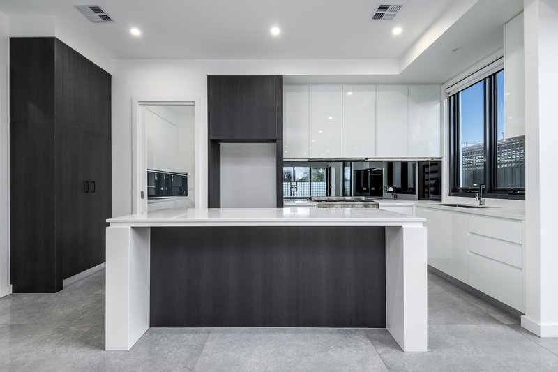 Photo - 862 Hampton Street, Brighton VIC 3186 - Image 6