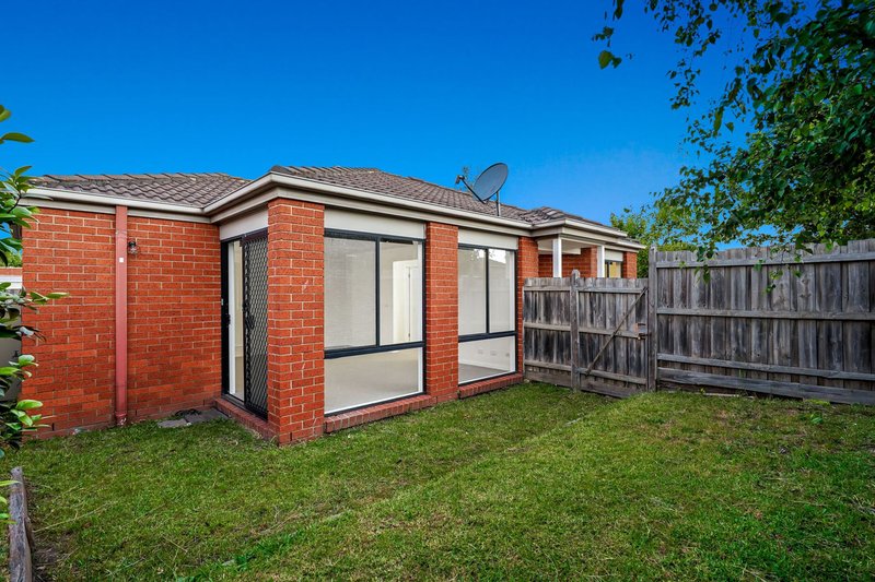 Photo - 8/64-66 Stud Road, Dandenong VIC 3175 - Image 9