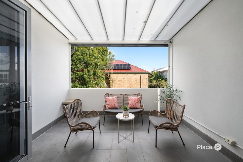 Photo - 8/64 Barton Road, Hawthorne QLD 4171 - Image 4