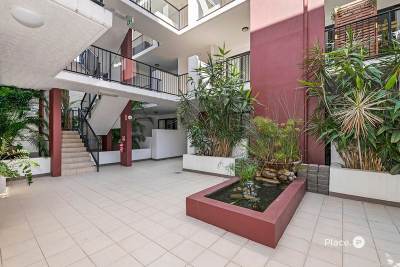 Photo - 8/65 Berwick Street, Fortitude Valley QLD 4006 - Image 8