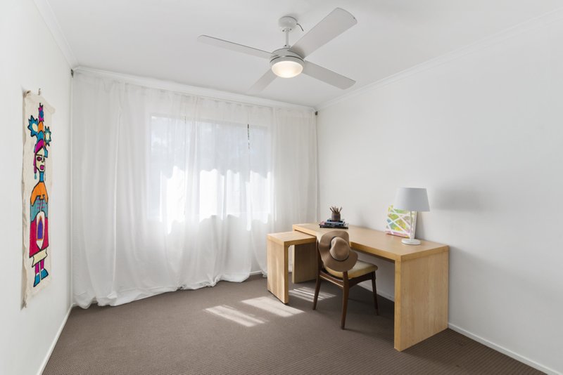 Photo - 8/65 Mitchell Avenue, Currumbin QLD 4223 - Image 7