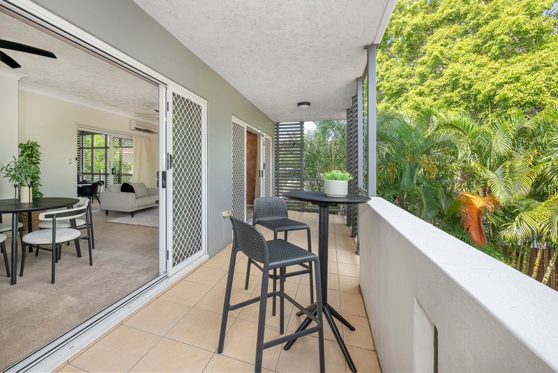 Photo - 8/654 Kingsford Smith Drive, Hamilton QLD 4007 - Image 2