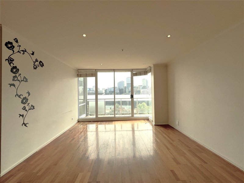 Photo - 86/79 Whiteman Street, Southbank VIC 3006 - Image 2