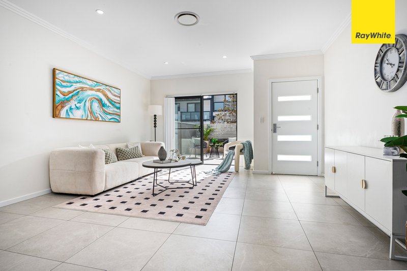 Photo - 8/68 Adderton Road, Carlingford NSW 2118 - Image 3