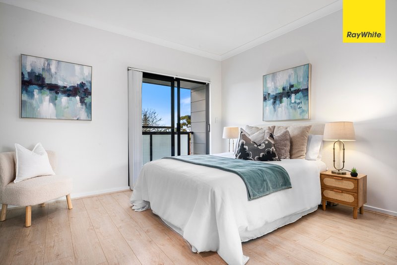 Photo - 8/68 Adderton Road, Carlingford NSW 2118 - Image 5
