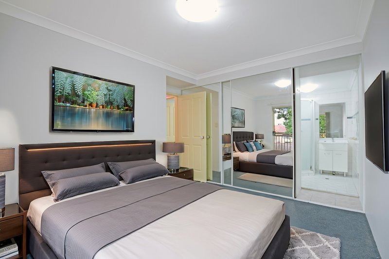 Photo - 8/68 Macarthur Street, Parramatta NSW 2150 - Image 4