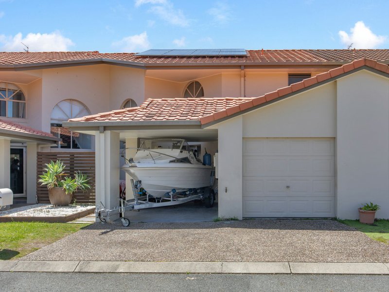 Photo - 86/88 Cotlew Street East , Southport QLD 4215 - Image 2