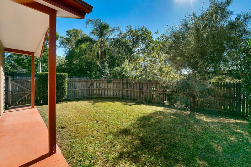 Photo - 8/69 Stones Road, Sunnybank Hills QLD 4109 - Image 2