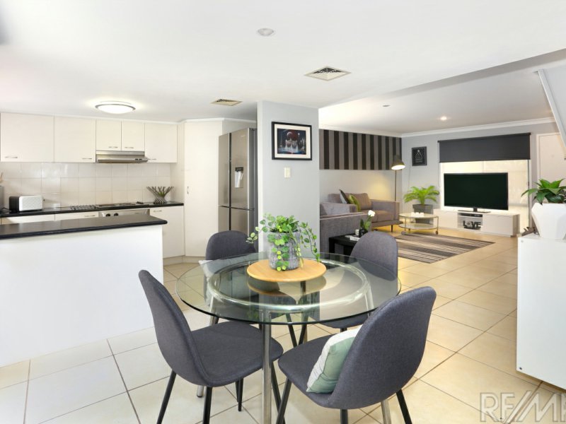 Photo - 86B-2-8 Ridgevista Court, Reedy Creek QLD 4227 - Image 3