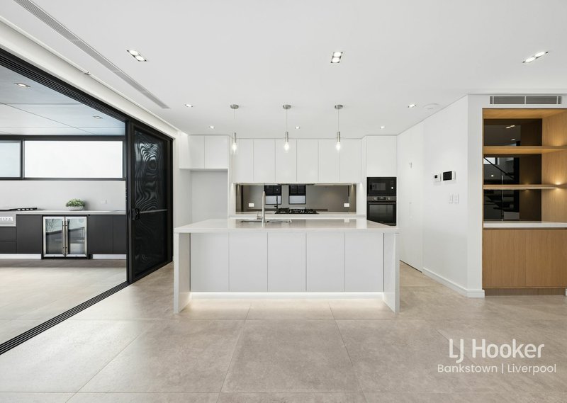 Photo - 86C Vega Street, Revesby NSW 2212 - Image 4
