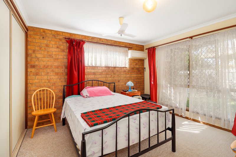 Photo - 8/7-9 Cypress Street, Torquay QLD 4655 - Image 6