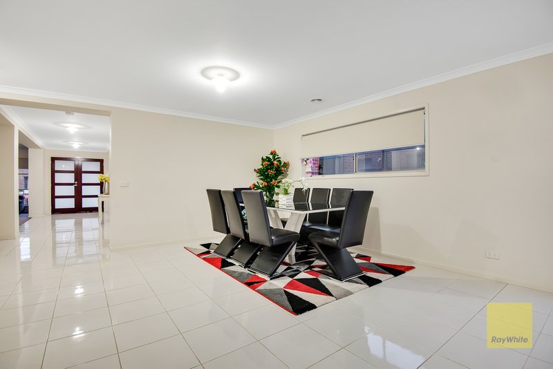 Photo - 87 Alison St , Truganina VIC 3029 - Image 25