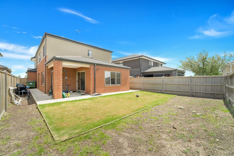 Photo - 87 Baycrest Drive, Point Cook VIC 3030 - Image 19