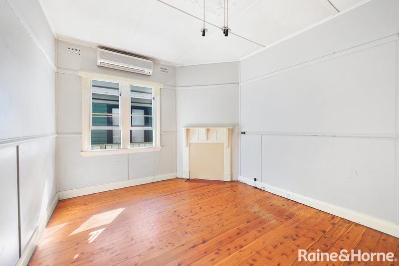 Photo - 87 Belmore Street, Tamworth NSW 2340 - Image 4