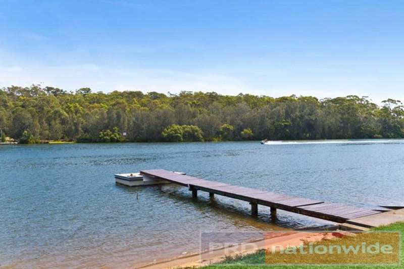 87 Burbank Avenue, Picnic Point NSW 2213