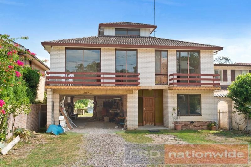 Photo - 87 Burbank Avenue, Picnic Point NSW 2213 - Image 3