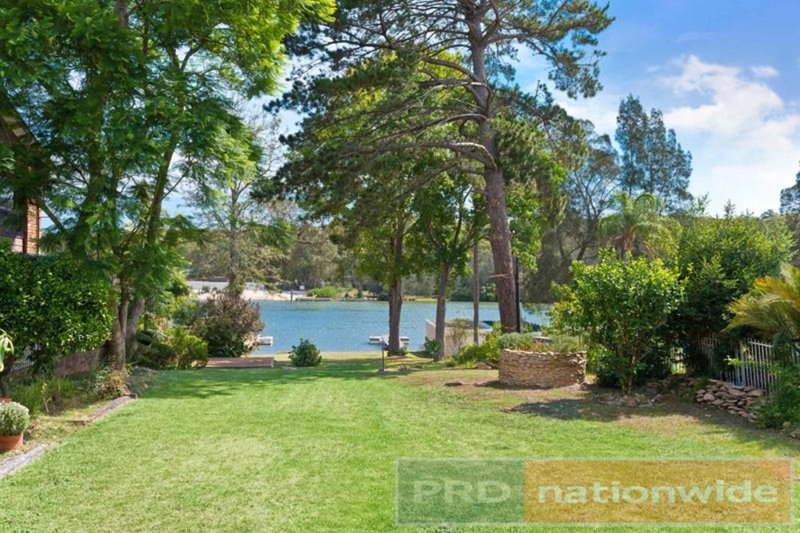 Photo - 87 Burbank Avenue, Picnic Point NSW 2213 - Image 9