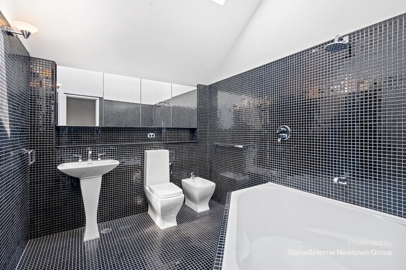 Photo - 87 Campbell Street, Newtown NSW 2042 - Image 6