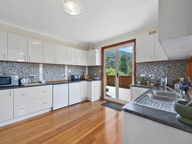 Photo - 87 Cascade Road, South Hobart TAS 7004 - Image 10