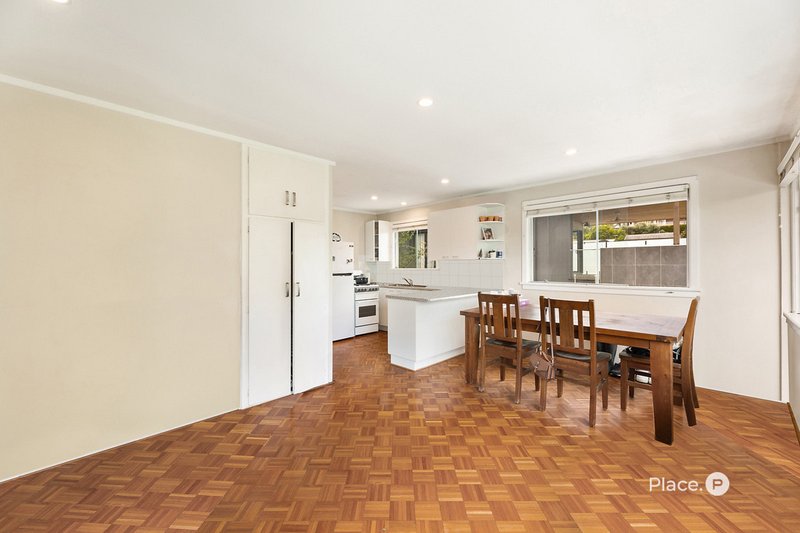 Photo - 87 Crescent Road, Hamilton QLD 4007 - Image 9