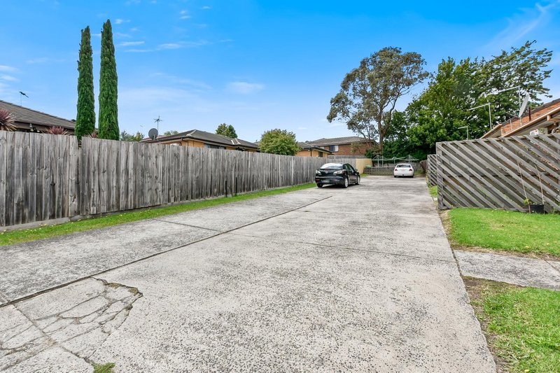 Photo - 8/7 Dunblane Road, Noble Park VIC 3174 - Image 7