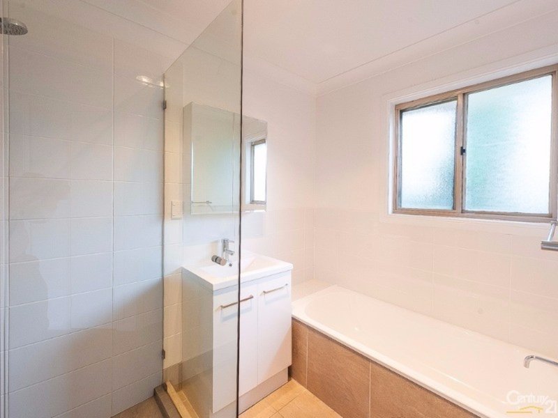 Photo - 8/7 Evans Street, Maroochydore QLD 4558 - Image 7