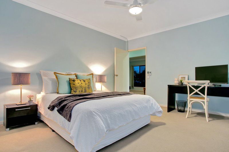 Photo - 87 Glen Holm Street, Mitchelton QLD 4053 - Image 9