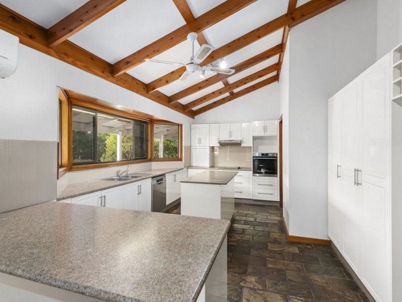 Photo - 87 Glencoe Road, Withcott QLD 4352 - Image 3