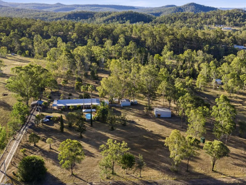 Photo - 87 Glencoe Road, Withcott QLD 4352 - Image 7