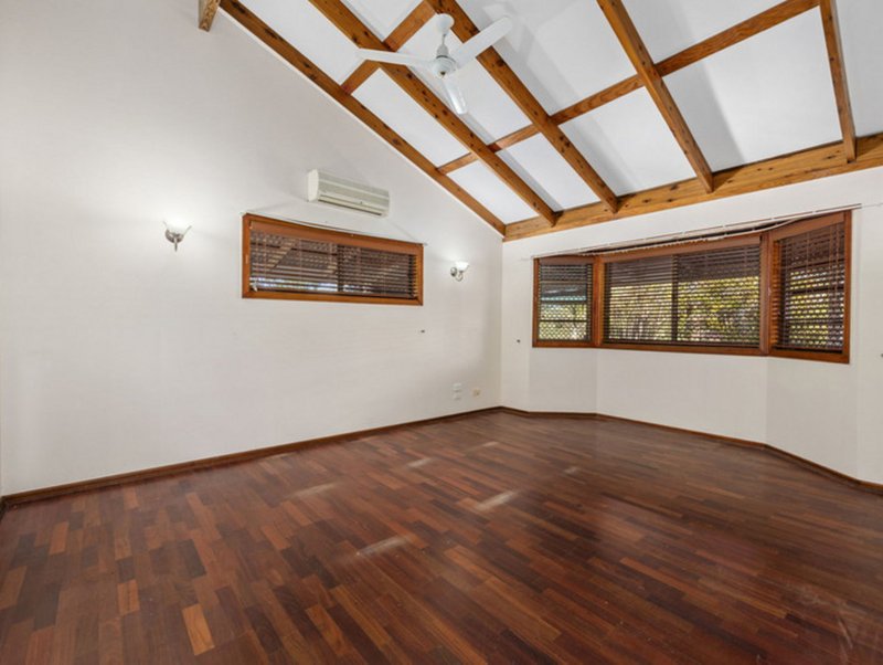 Photo - 87 Glencoe Road, Withcott QLD 4352 - Image 8