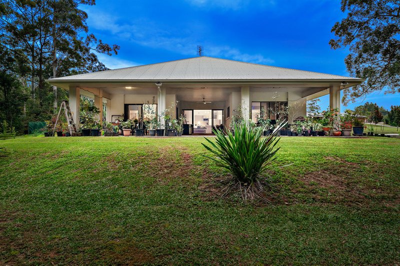 87 Glenfinnan Court, Forest Glen QLD 4556