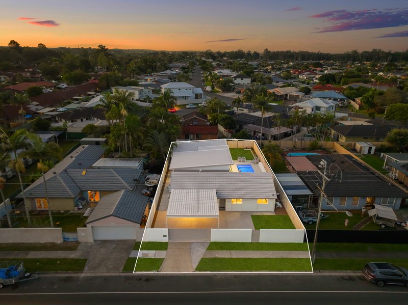 Photo - 87 Hansford Road, Coombabah QLD 4216 - Image 1