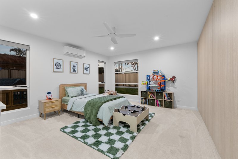 Photo - 87 Hansford Road, Coombabah QLD 4216 - Image 9