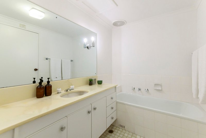 Photo - 8/7 Highview Avenue, Neutral Bay NSW 2089 - Image 6